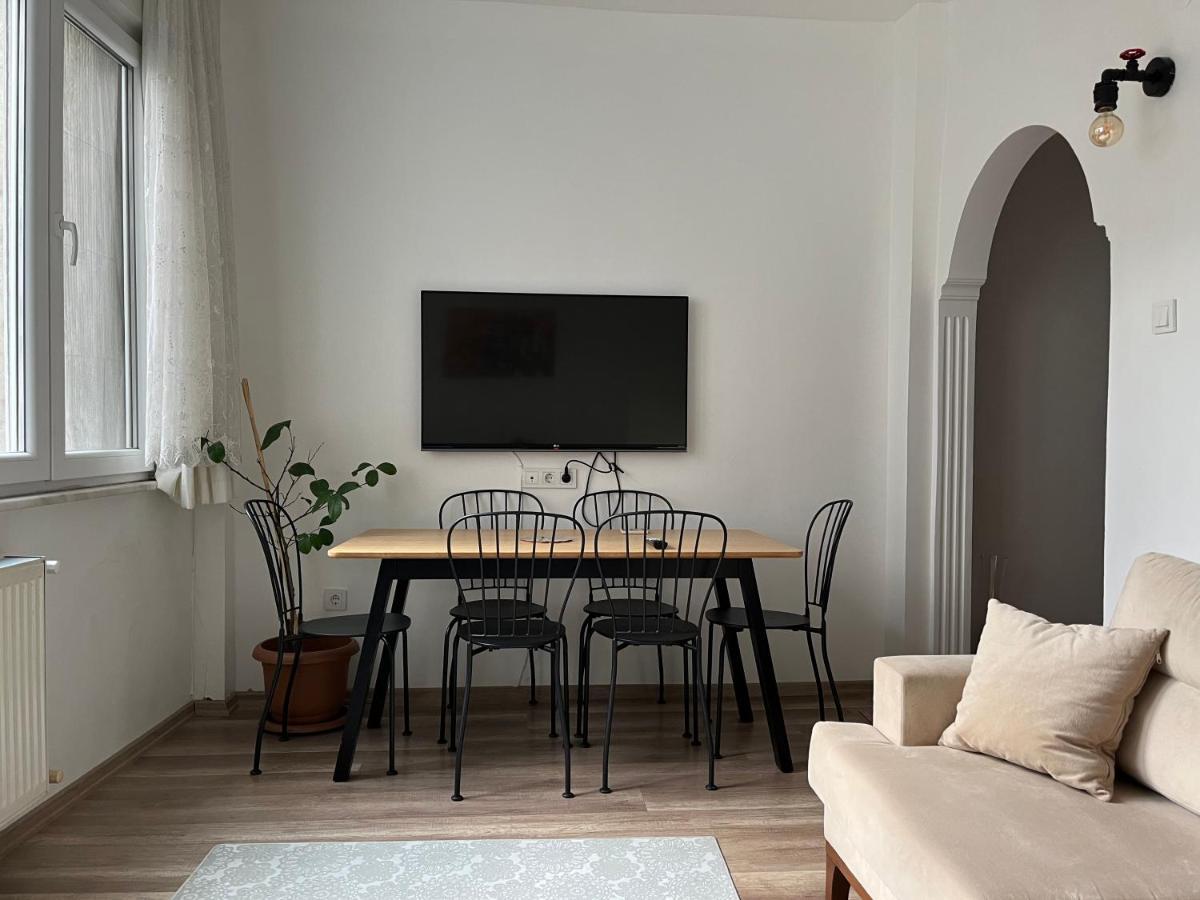 Centrally Located, 2+1 House In Taksim, Cihangir Apartment Istanbul Exterior foto